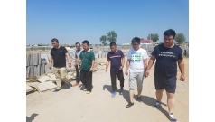 董事長(zhǎng)薛躍虎對(duì)我公司正在施工項(xiàng)目進(jìn)行實(shí)地考察